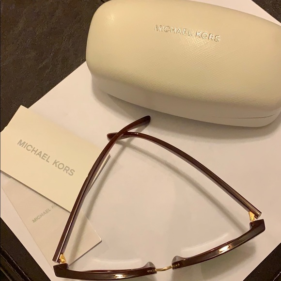 Michael Kors Women’s - Picture 3 of 4